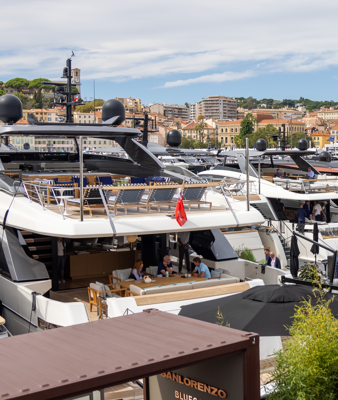 Sanlorenzo highlights continued growth with three world premieres at Cannes Yachting Festival 2025