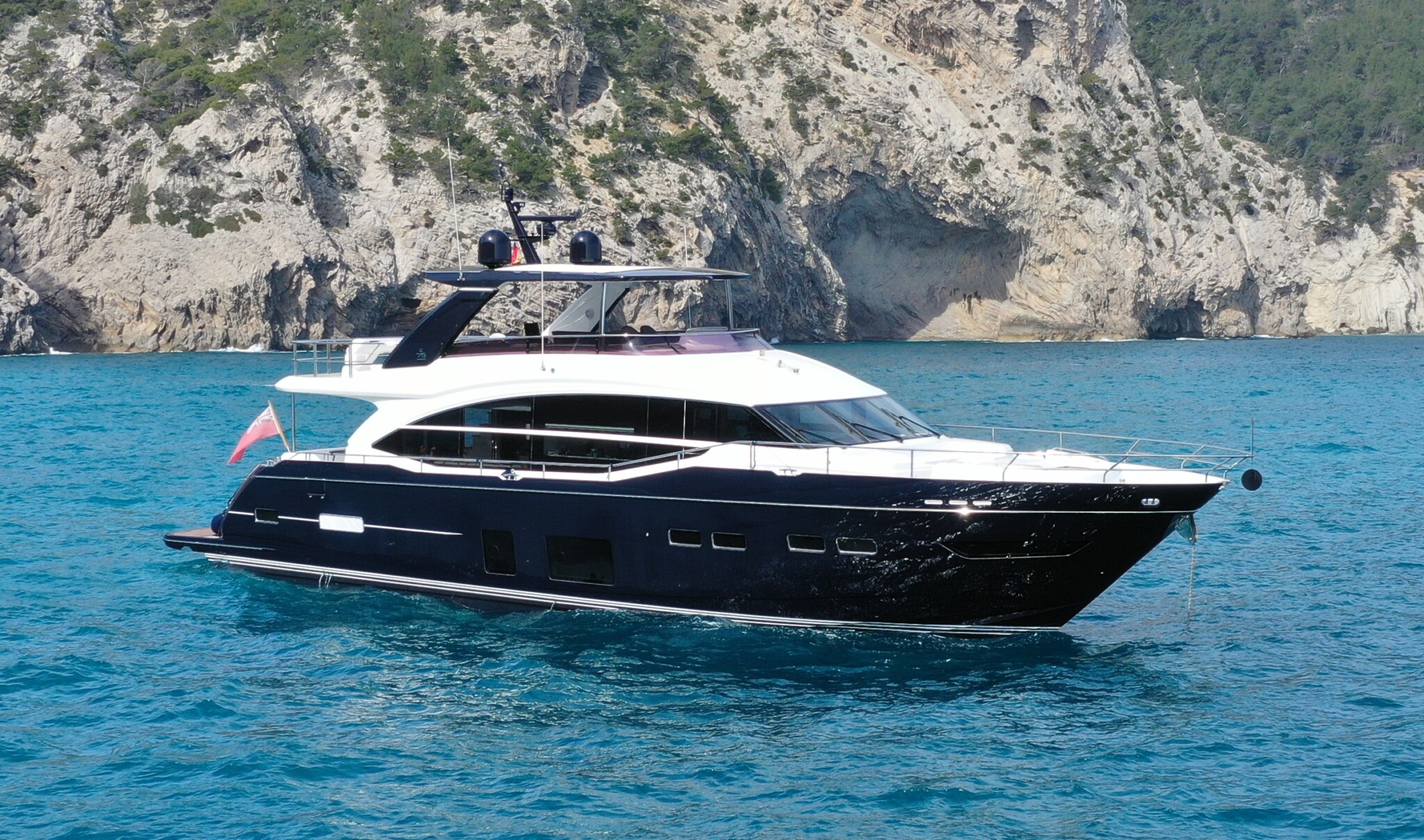 NEW LISTING: Princess Y75 Nidaj