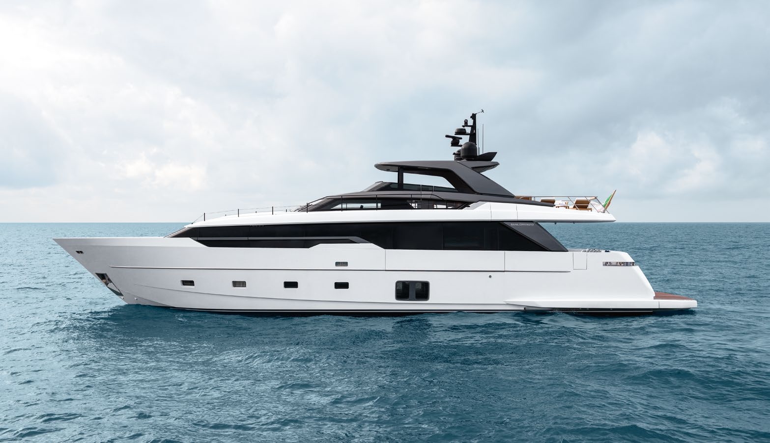 SANLORENZO SL96A – DANLOU