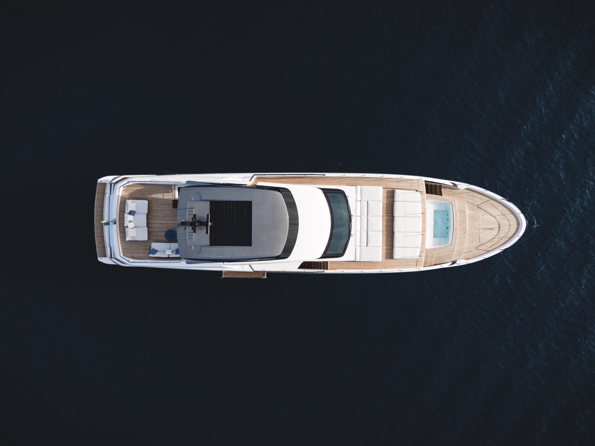 Yacht Focus & FAQs – Sanlorenzo SL110A