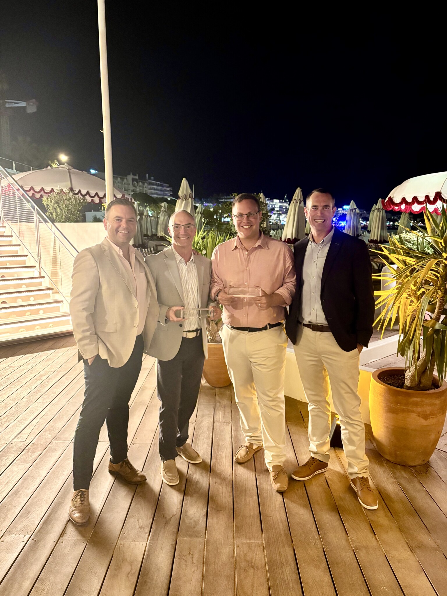 Sanlorenzo UK receives two prestigious awards in Cannes